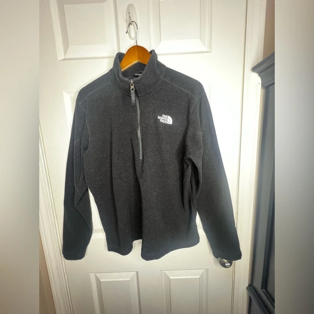 The North Face Men’s Large Textured Cap Rock 1/4 Zip Fleece Top Black L